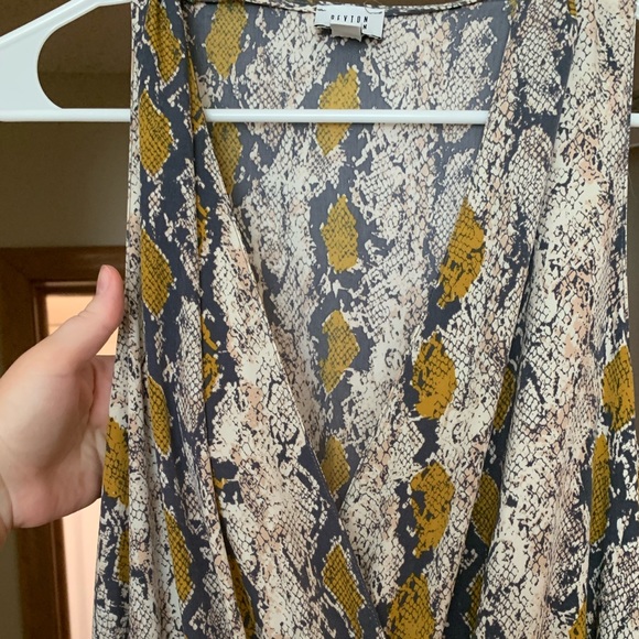 Snake Print Romper - Picture 7 of 8